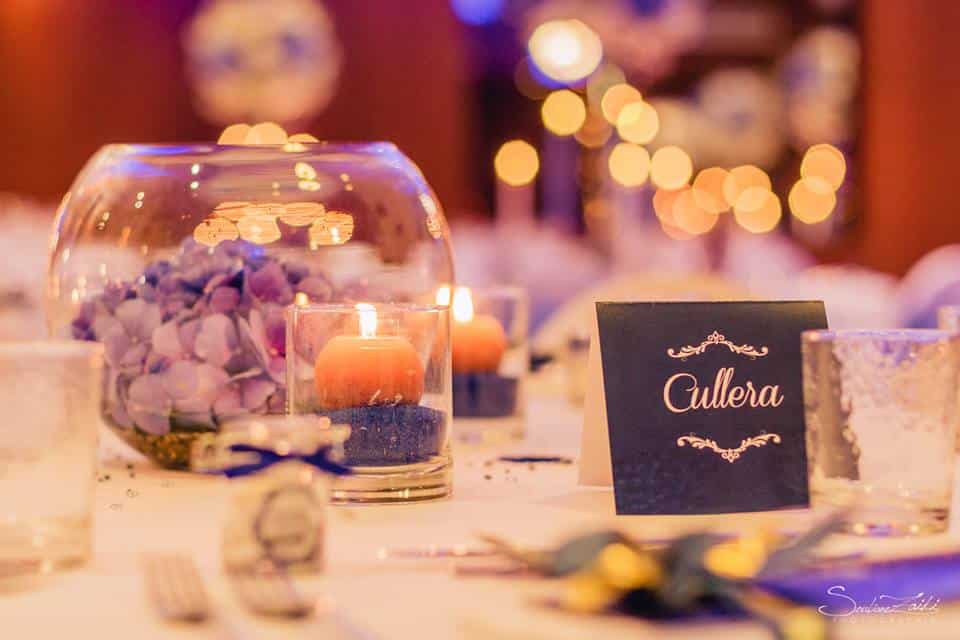 5 regles pour une belle table de mariage - centre de table hortensia bleu